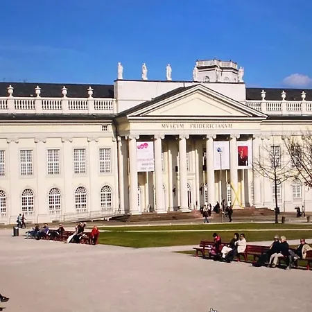 Appartamento Blick Auf Schloss Herkules Kassel
