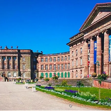 Appartamento Blick Auf Schloss Herkules Kassel